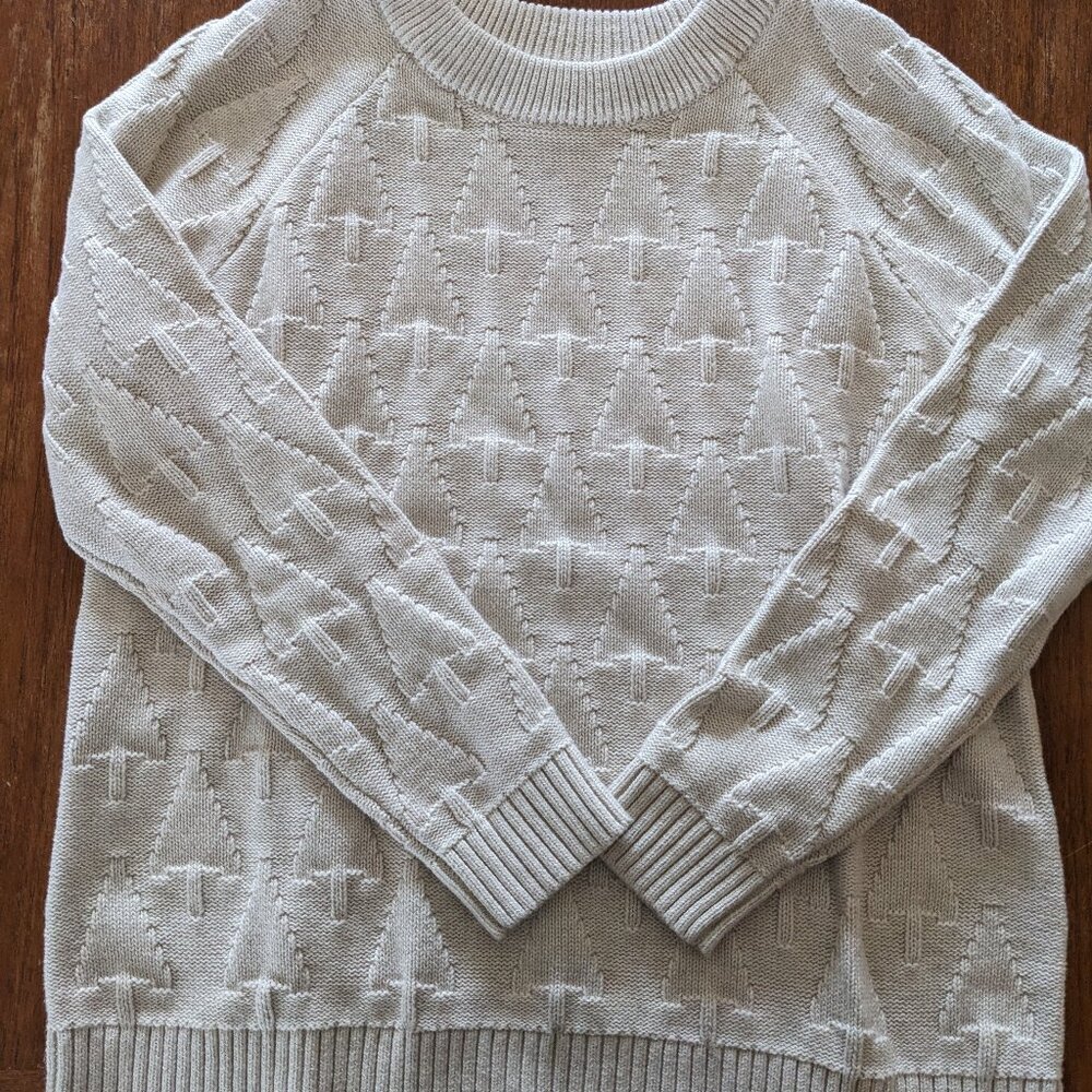 100% cotton Lands' End Pine Tree Sweater Crewneck